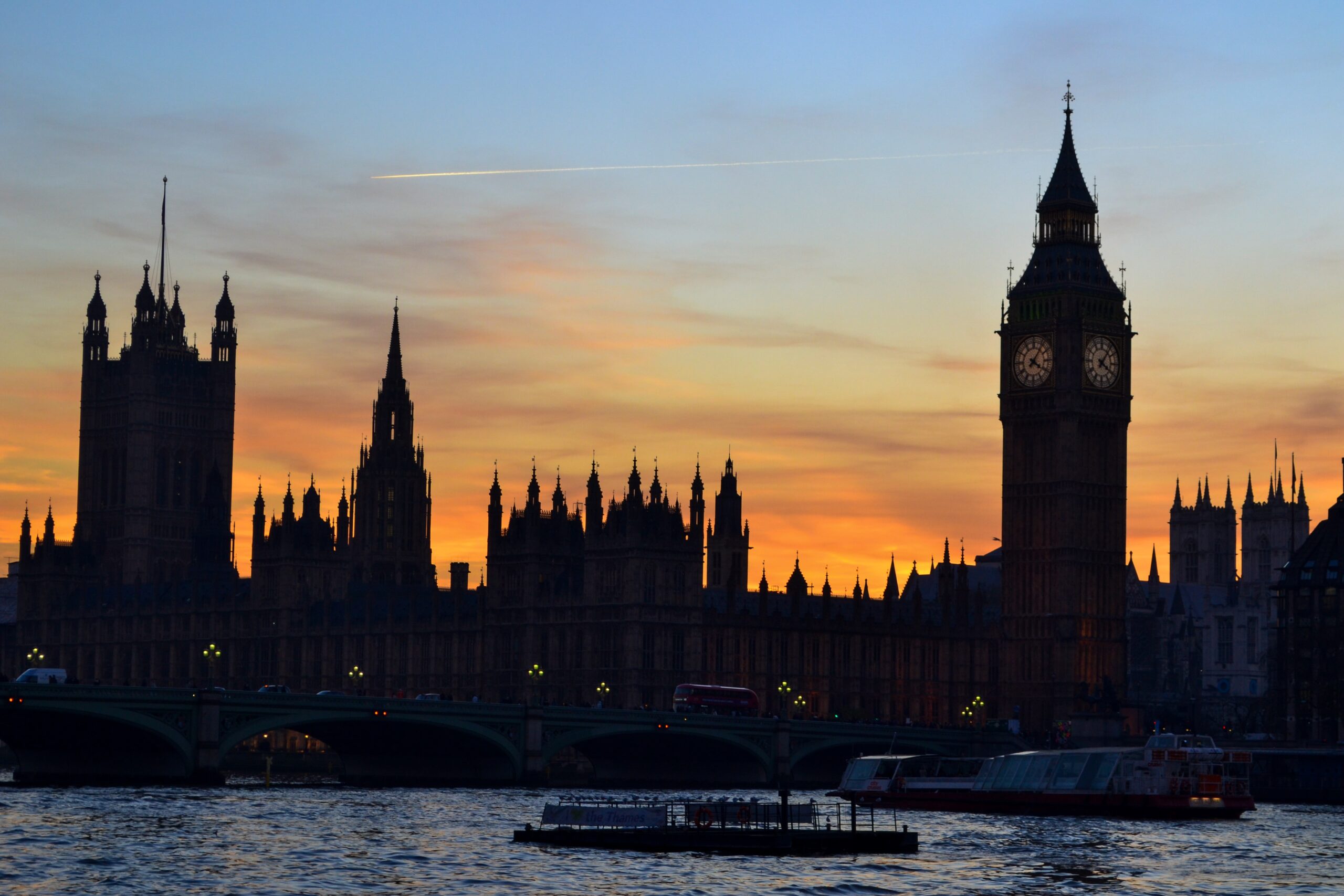 houses of parliament london at sunset